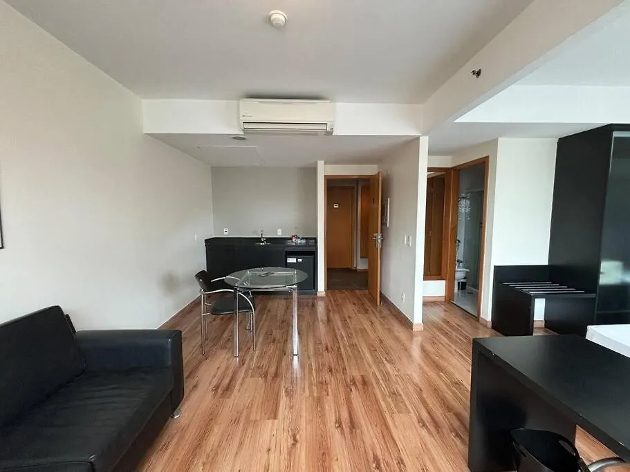 Espacoso Flat A 5 Min Da Av Paulista E Metro Paraiso - Vila Mariana São Paulo 0*,  Brazilië