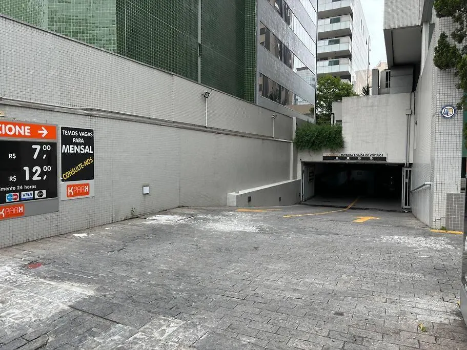 Espacoso Flat A 5 Min Da Av Paulista E Metro Paraiso - Vila Mariana São Paulo 0*,  Brazilië