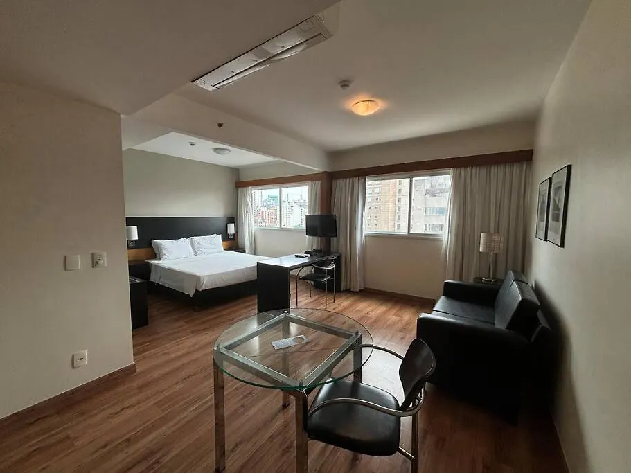 Espacoso Flat A 5 Min Da Av Paulista E Metro Paraiso - Vila Mariana São Paulo 0*,  Brazilië